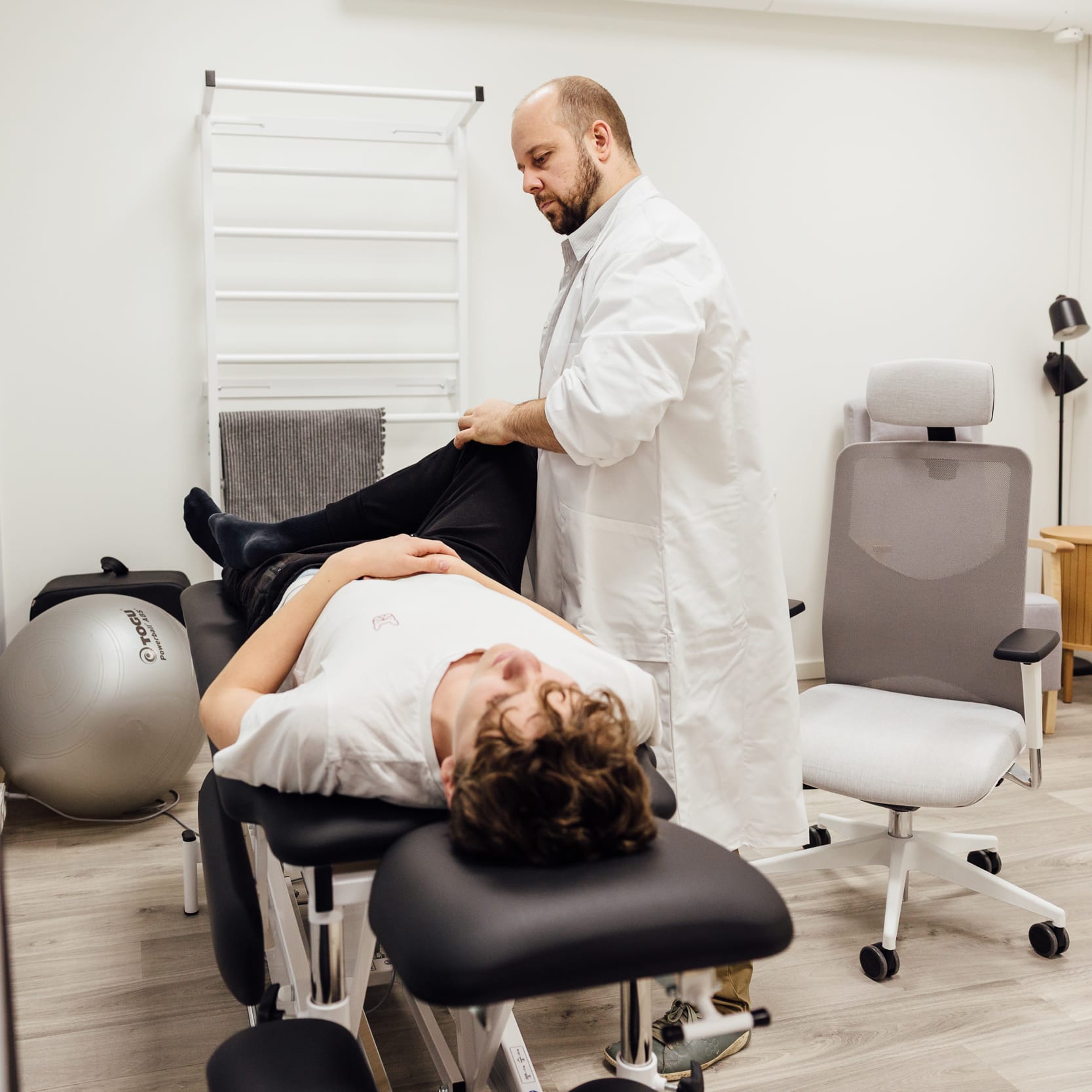 kipuklinikka lääkärin vastaanotto